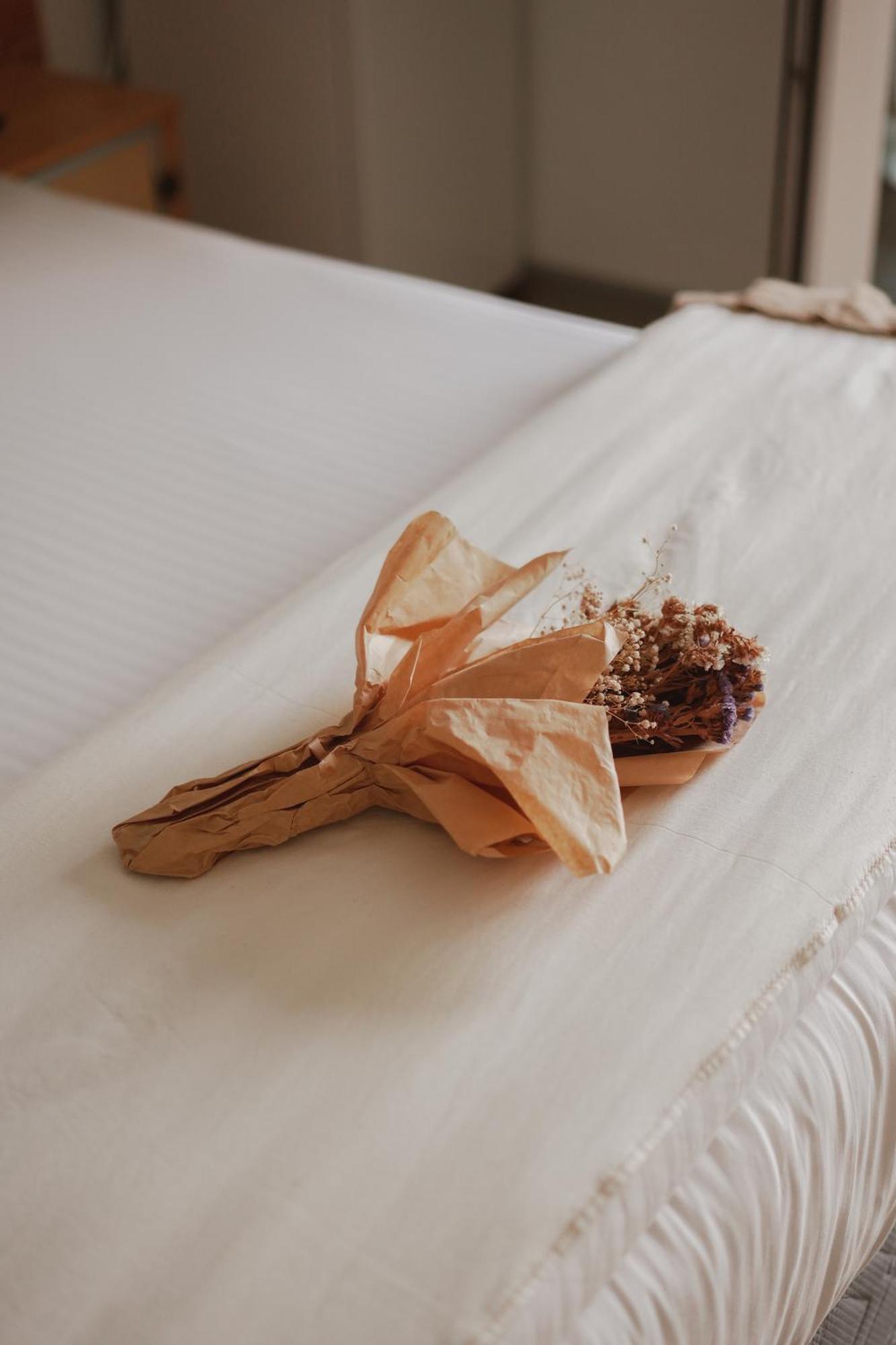 La Vida Otel Урла Екстериор снимка